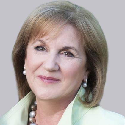 diane holder headshot