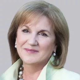 diane holder headshot